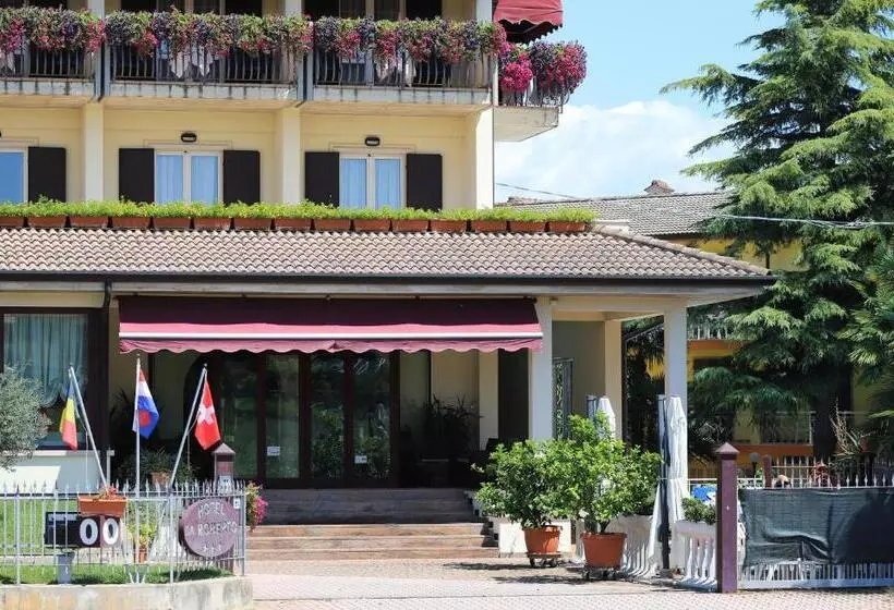 Hotelli Da Roberto