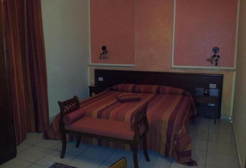 בית מלון כפרי George