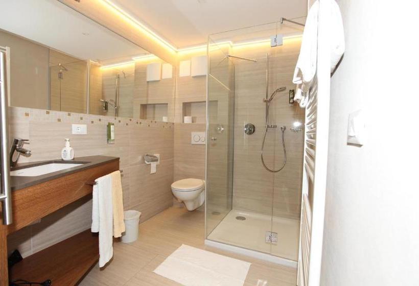 فندق Goldener Adler