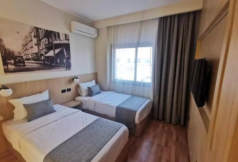 هتل Green Plaza Inn    Business &families Only