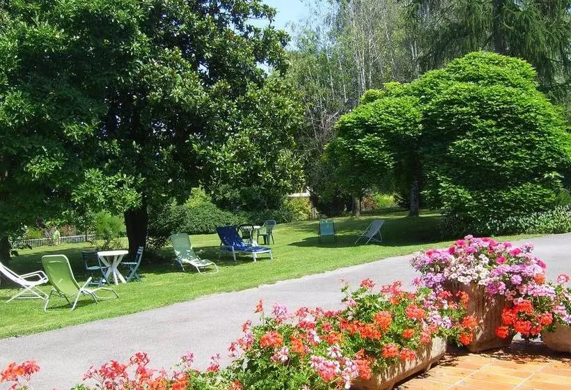 ホテル Hôtel Les Pavillons Du Golf
