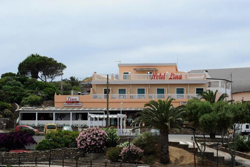 Отель Lina