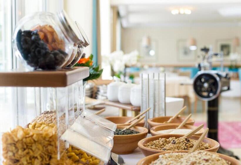 Отель Villa Christina