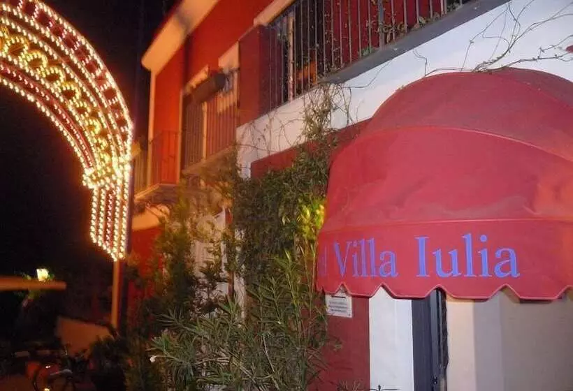 Hotelli Villa Iulia