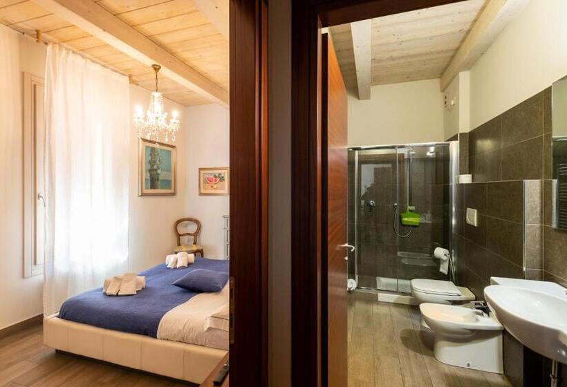 تختخواب و صبحانه Al Battistero Luxury Suite