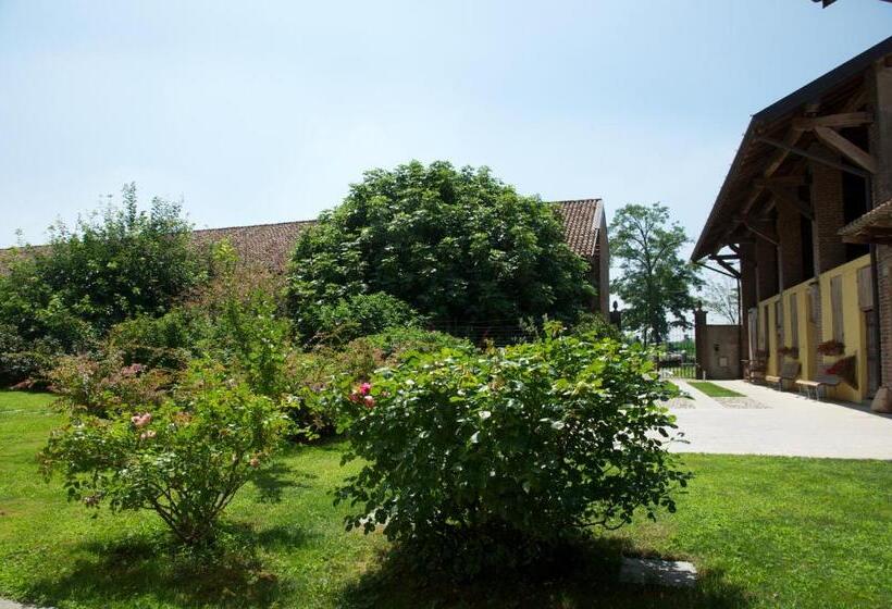 مبيت وإفطار Cascina Delle Mele