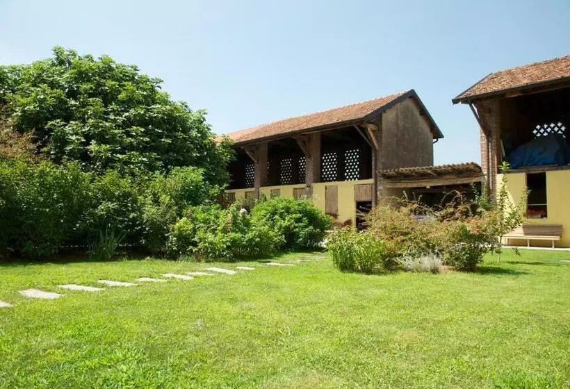 ベッドアンドブレックファースト Cascina Delle Mele