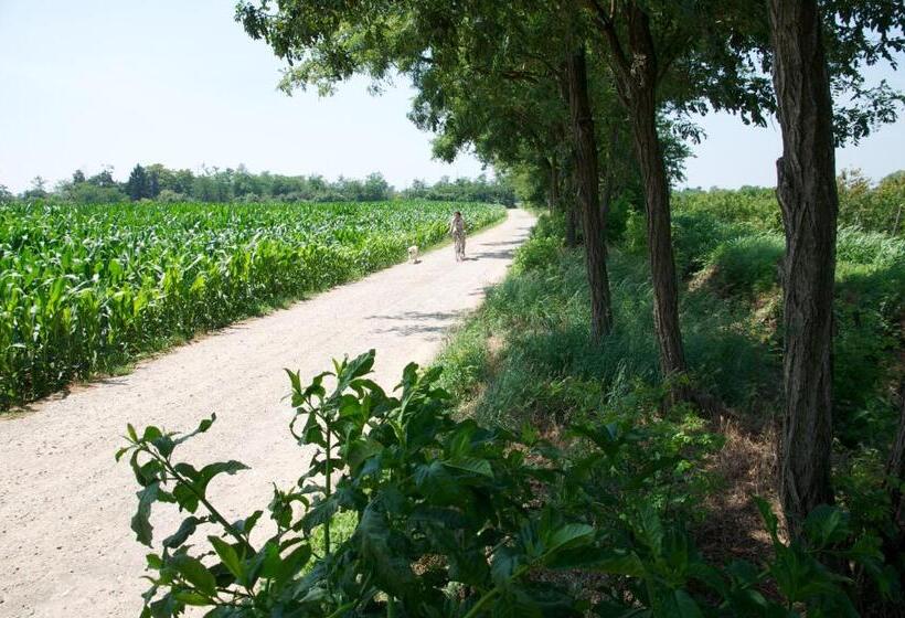 مبيت وإفطار Cascina Delle Mele