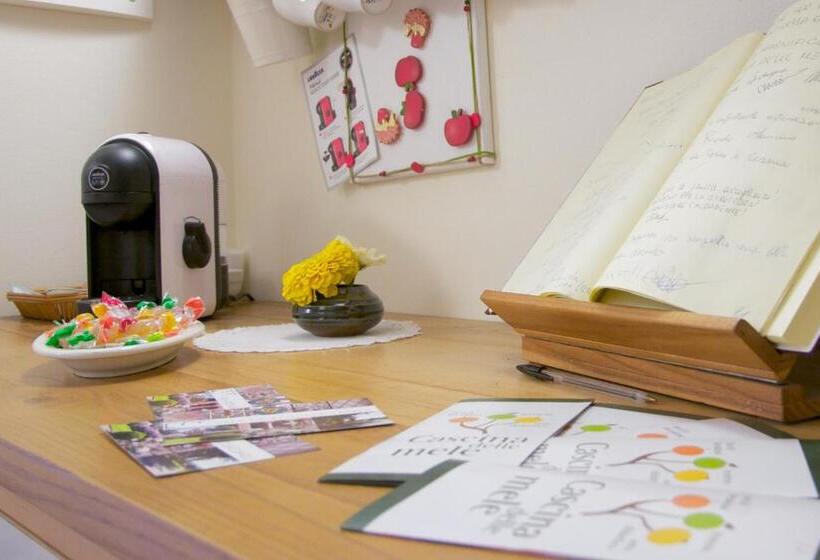 مبيت وإفطار Cascina Delle Mele