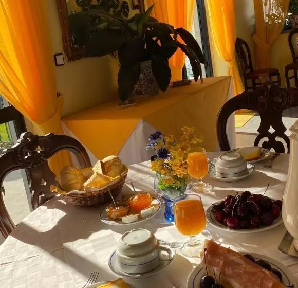 Aamiaismajoitus (B&B) Guest House Toca Dos Grilos