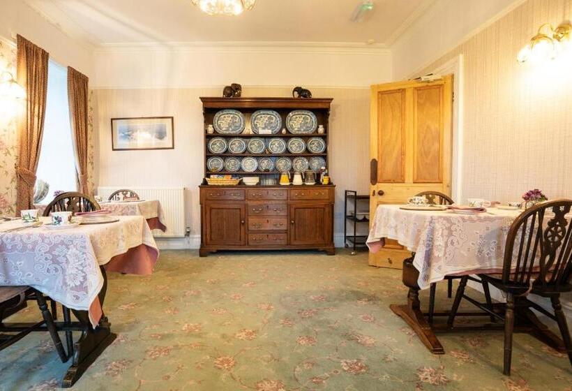 ベッドアンドブレックファースト Gwrach Ynys Country Guest House