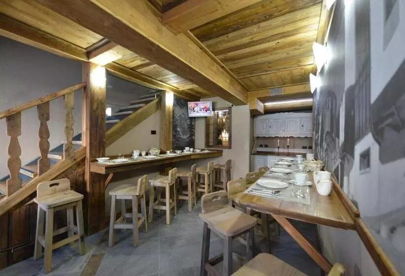 Aamiaismajoitus (B&B) Mollino Rooms