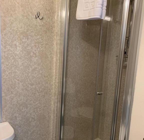 No 29 Bed And Breakfast