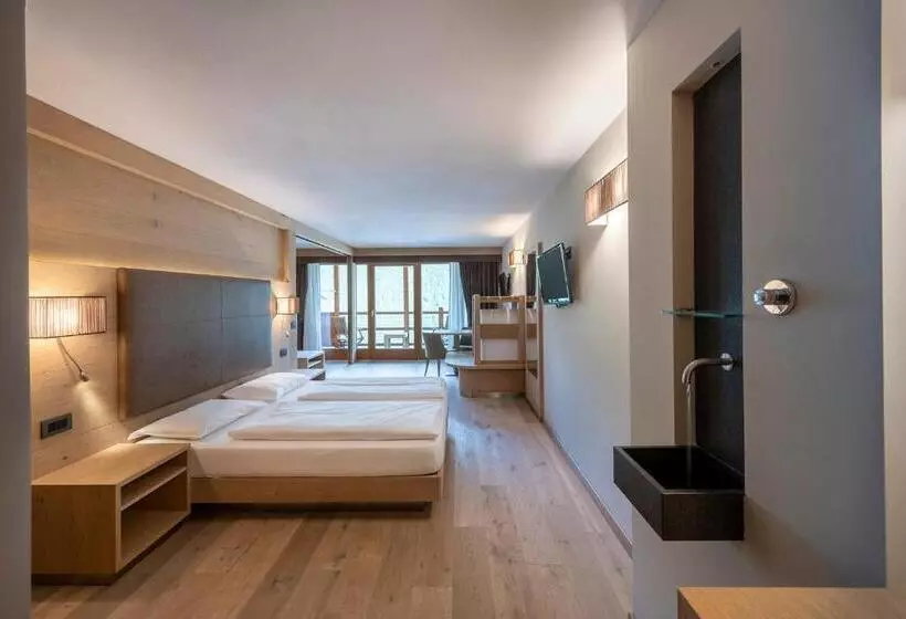 Design & Suite Hotel Ciarnadoi