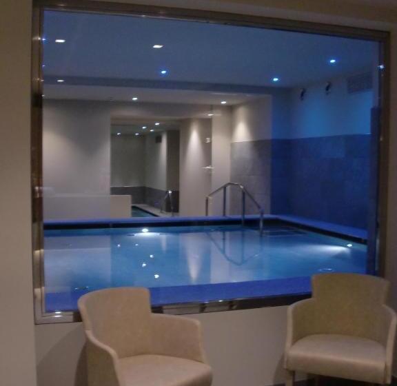 Design & Suite Hotel Ciarnadoi