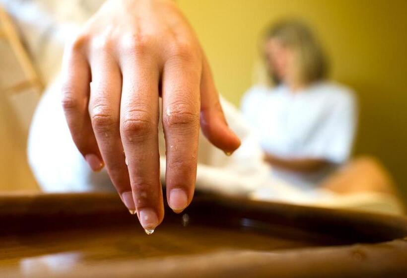 Design & Suite Hotel Ciarnadoi