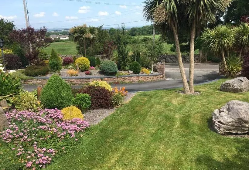 Farmstead Lodge B&b