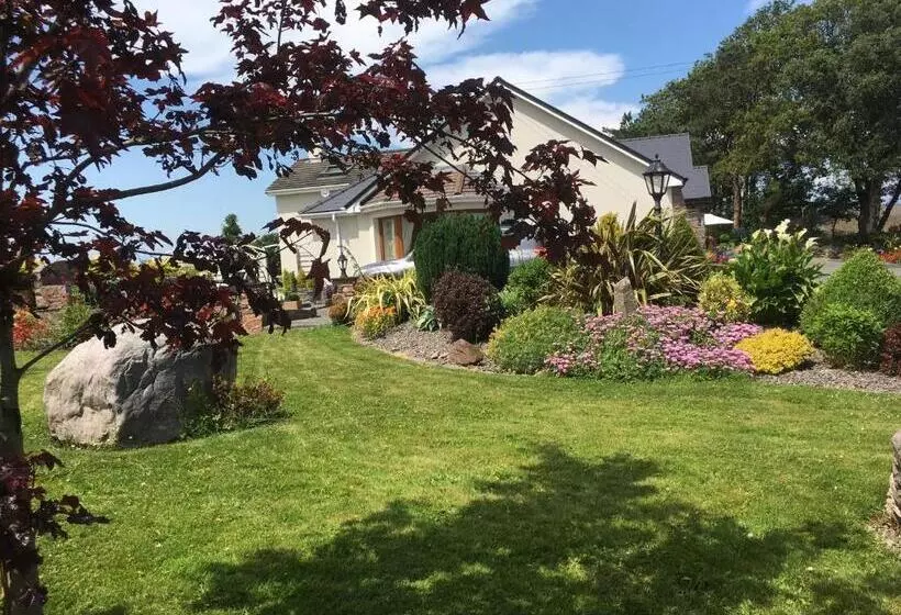 Farmstead Lodge B&b