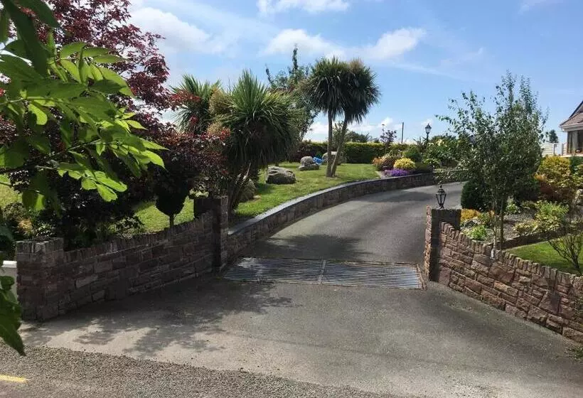 Farmstead Lodge B&b