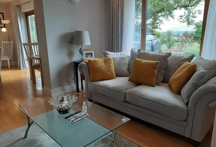 Farmstead Lodge B&b