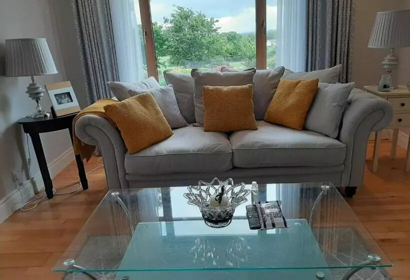 Farmstead Lodge B&b