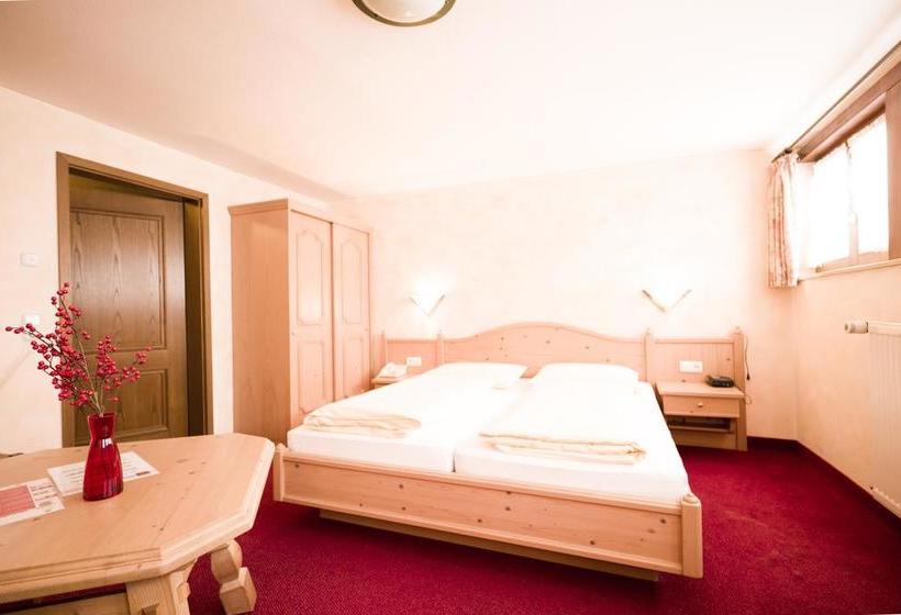 Hotelli Das Kleine Berg