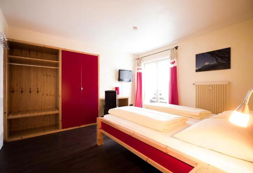 Hotelli Das Kleine Berg