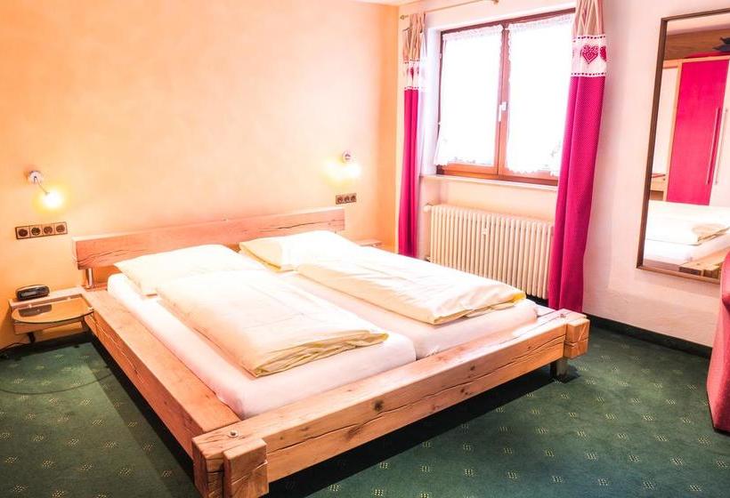 Hotelli Das Kleine Berg