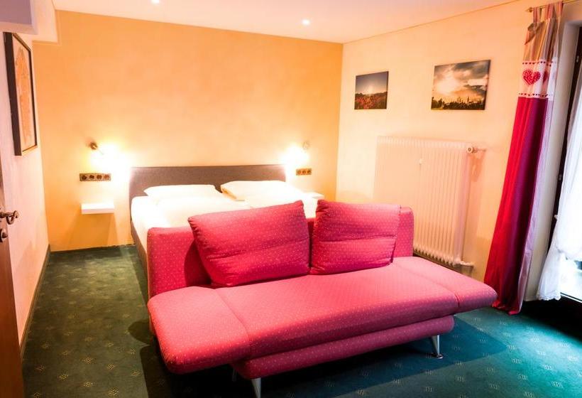 Hotelli Das Kleine Berg