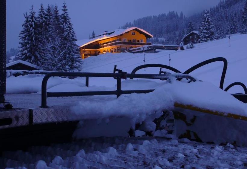 Hotelli Das Kleine Berg