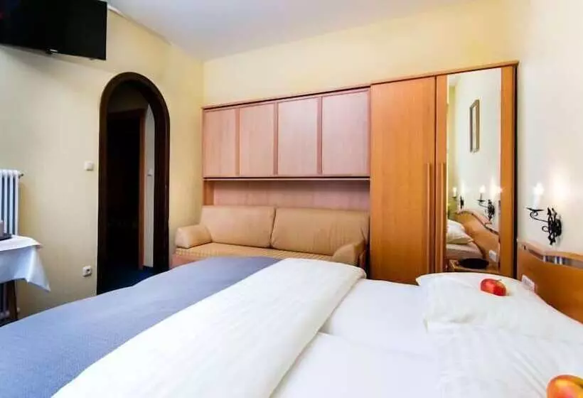 ホテル Familiengut Ertlhof