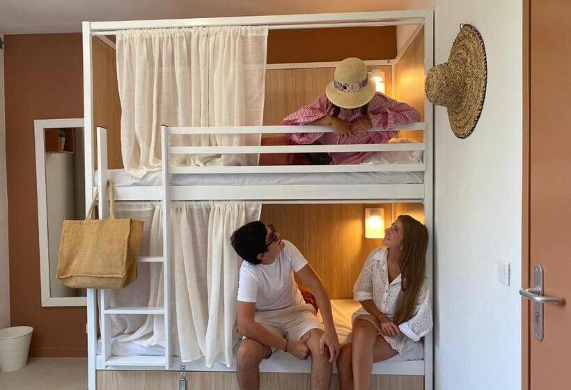 هتل Corsica Hostel Porto Vecchio, Partie Dortoirs