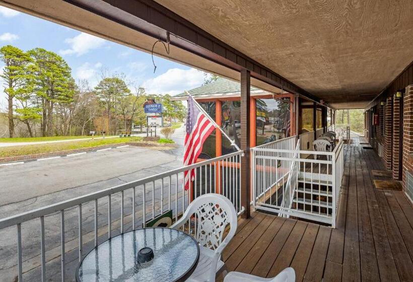 汽车旅馆  The Lookout Lodge