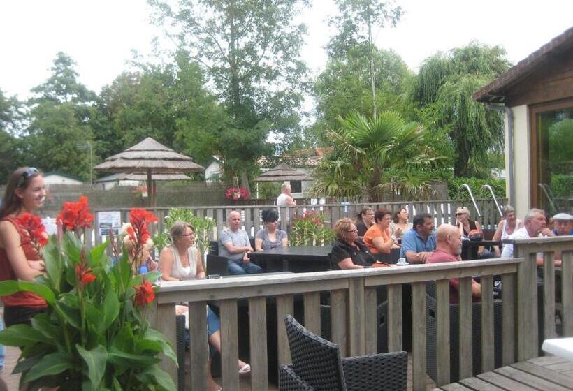 渡假胜地  Caravaning Les Tourterelles