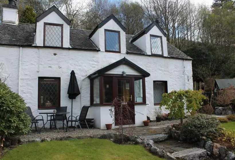 Aamiaismajoitus (B&B) Rowantree Cottage