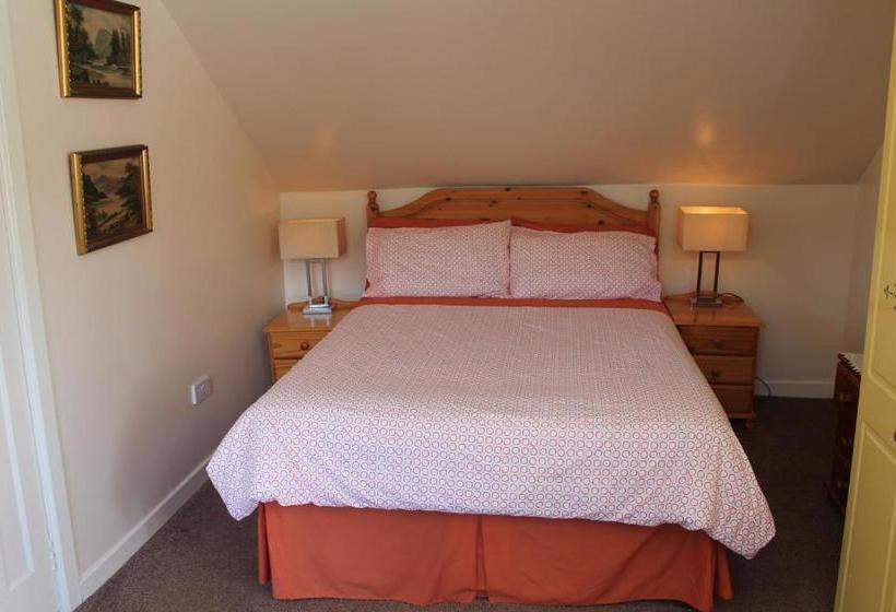 Bed and Breakfast Rowantree Cottage