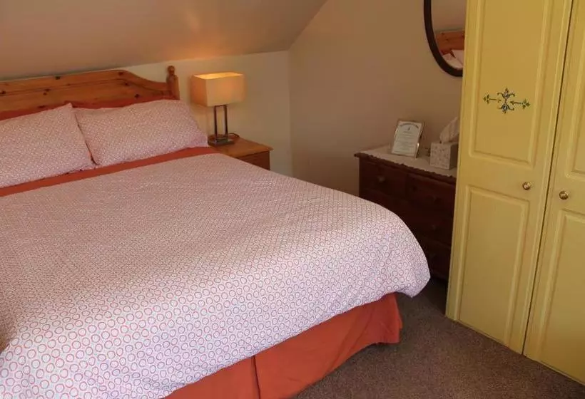 Aamiaismajoitus (B&B) Rowantree Cottage