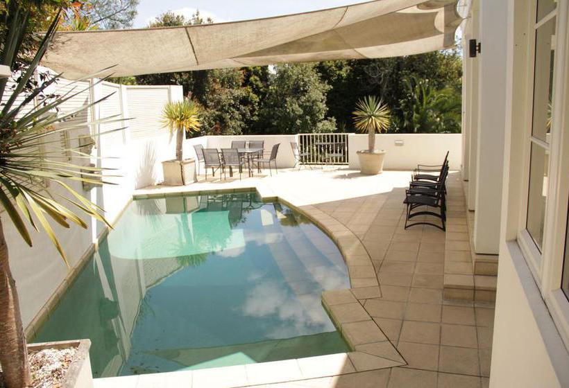 The Consulate Luxury Bed And Breakfast