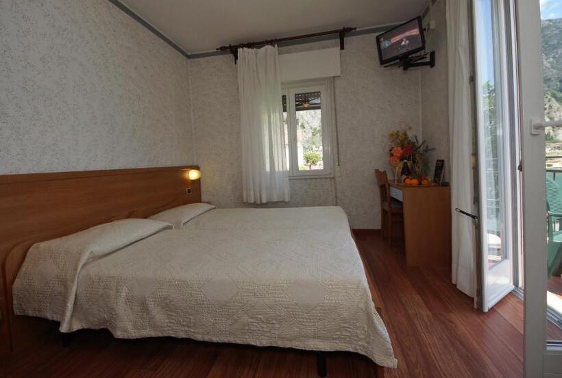 בית מלון כפרי Alla Noce