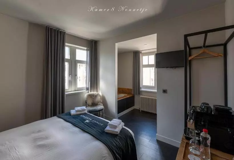 ホテル Bonne Auberge