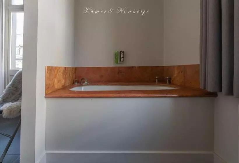 ホテル Bonne Auberge