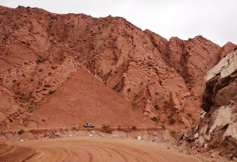 هتل Pircas Negras