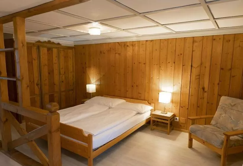 Hotelli Gasthof Baren