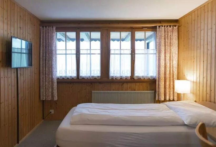 Hotelli Gasthof Baren