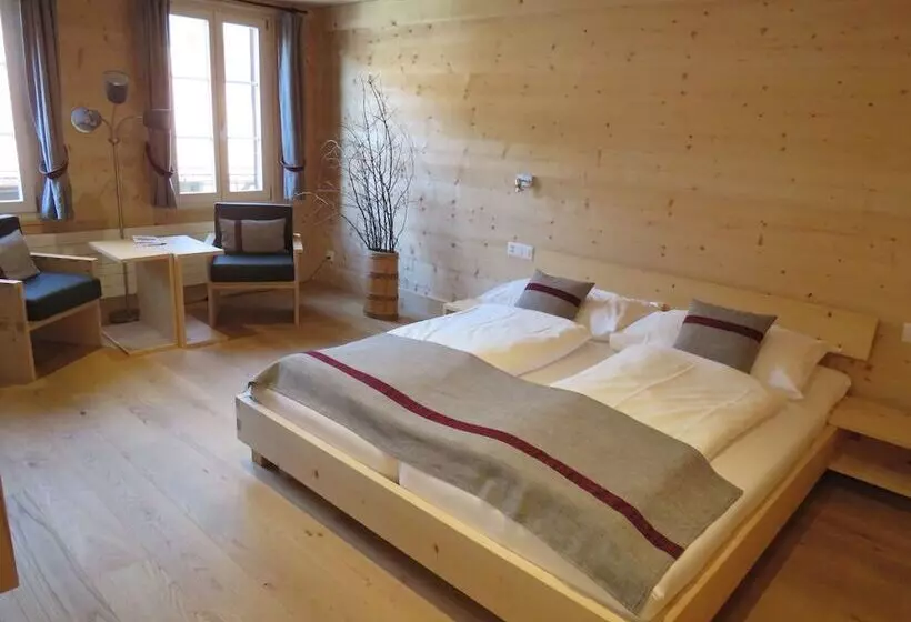 Hotelli Gasthof Baren