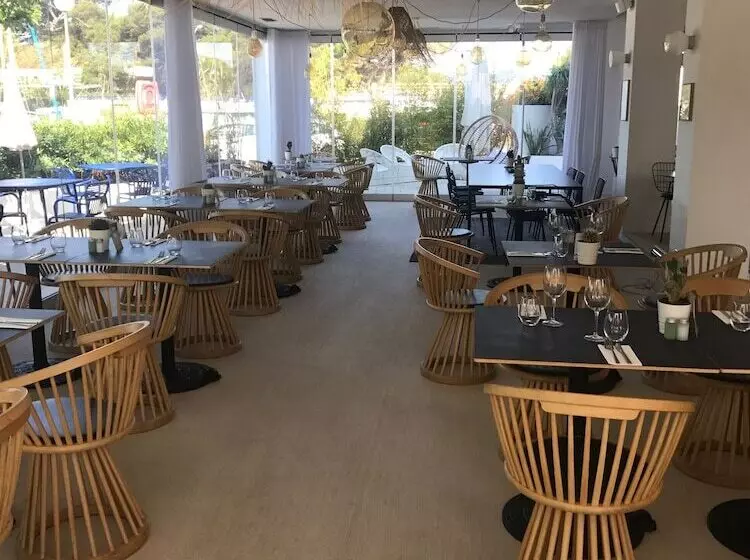 Hotelli Hôtel La Reine Jane