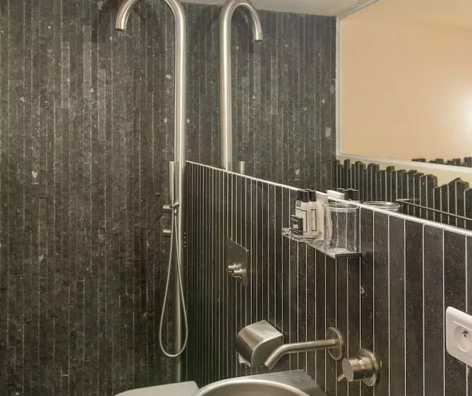 Hotelli Hôtel La Reine Jane