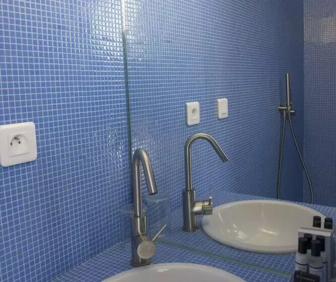 Hotelli Hôtel La Reine Jane