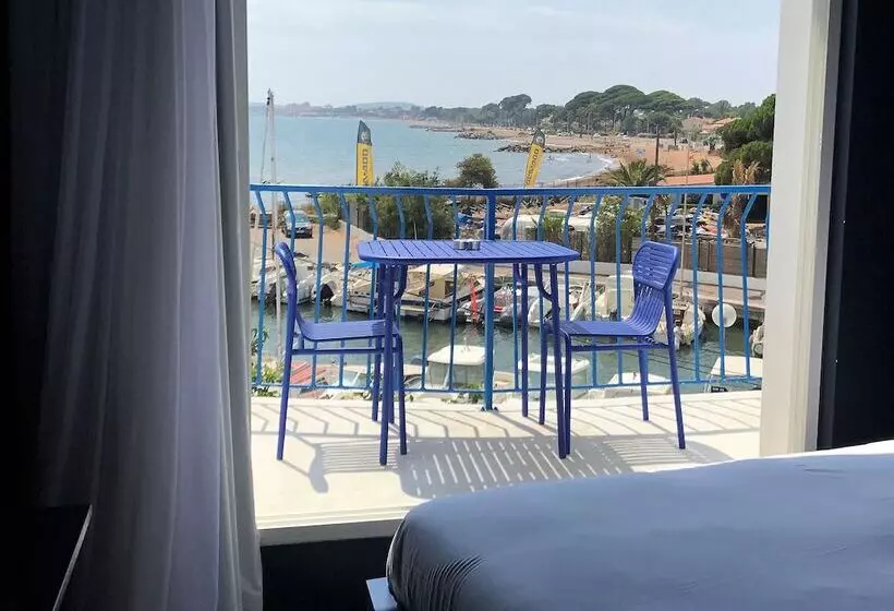 Hotelli Hôtel La Reine Jane