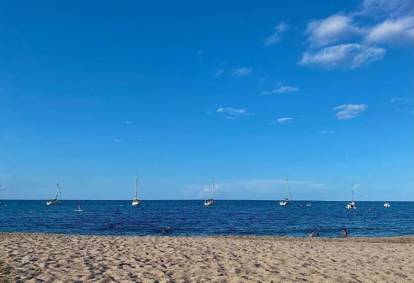 호텔 Les Pavillons Du Golfe